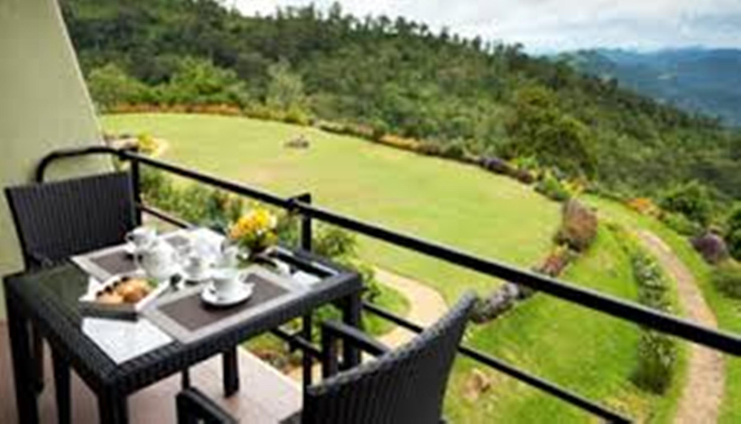 Hunas Falls 5*