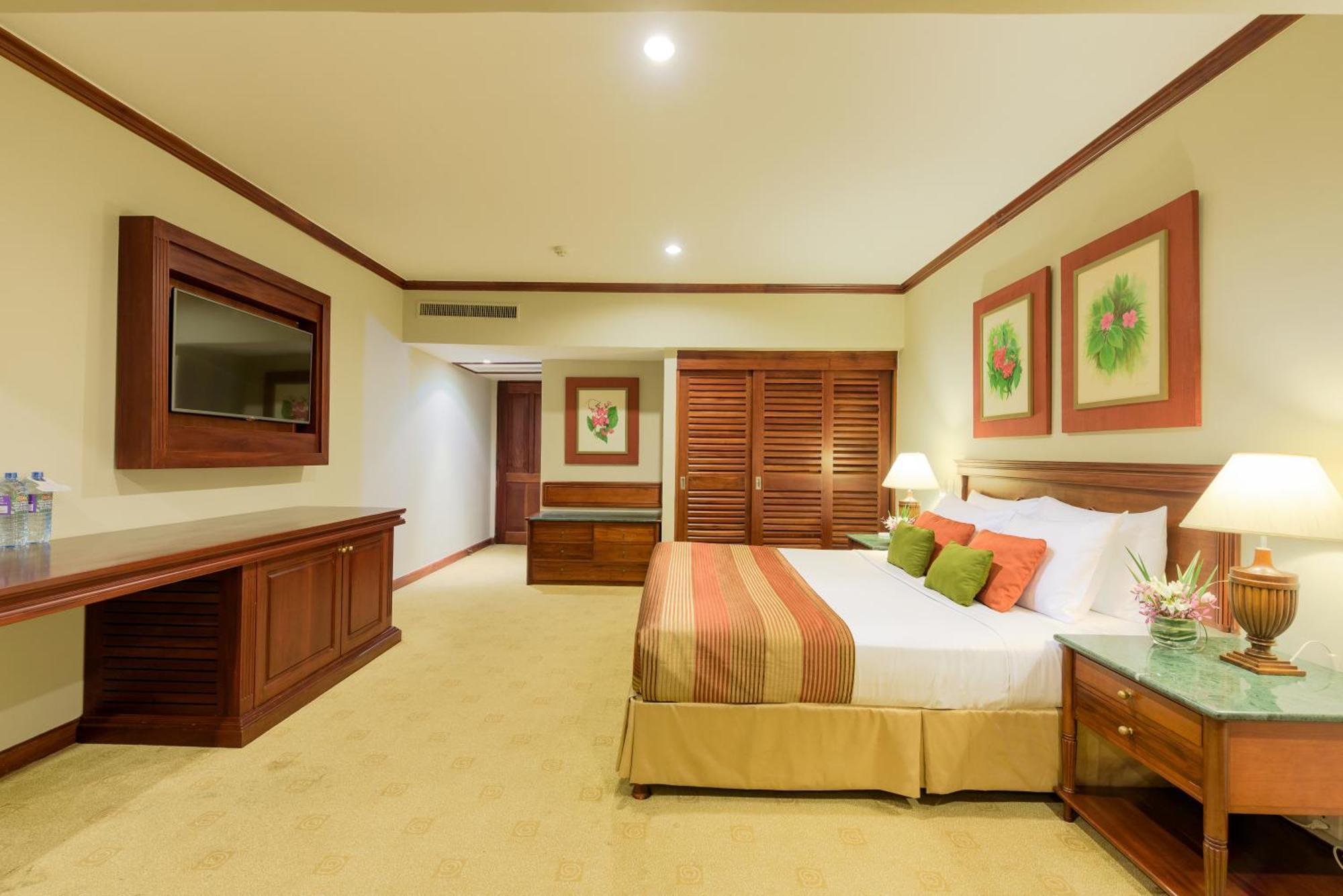 Hunas Falls Resort Kandy