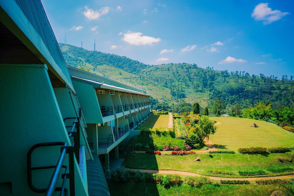 Hunas Falls Resort Kandy